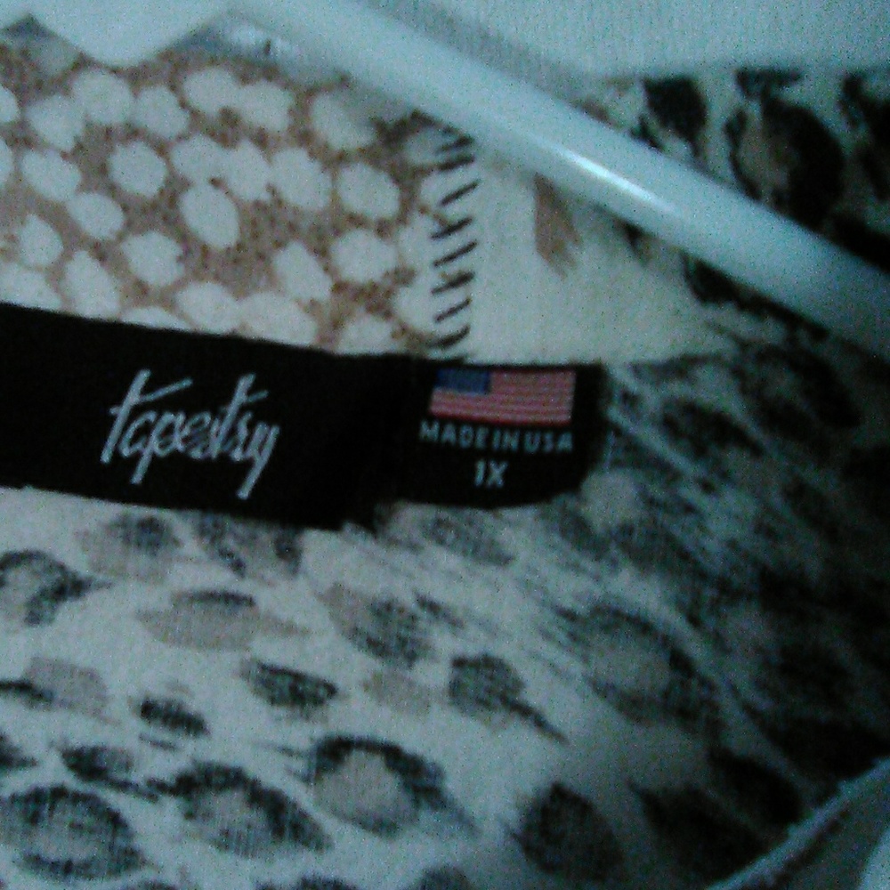 Clothes - Picture 3 of 5